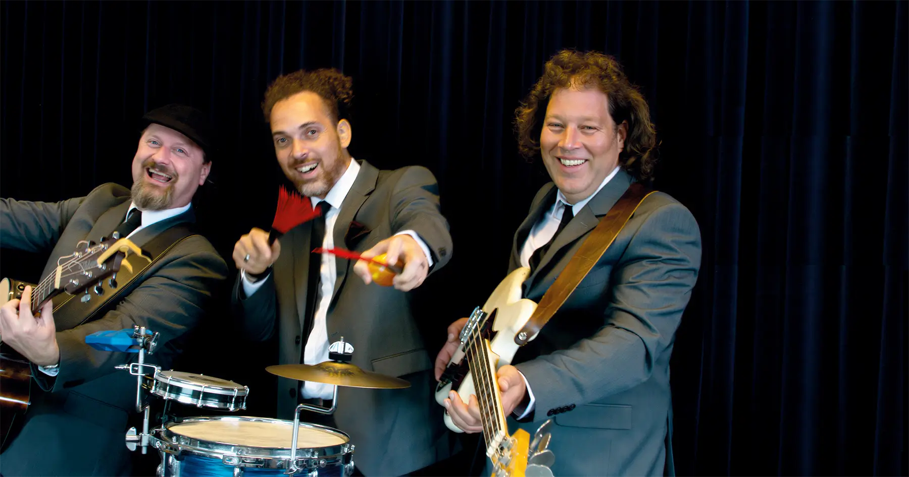 Trio come again Banner